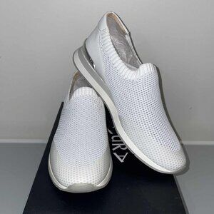 Naturalizer Womens Lafayette Flyknit Sneaker - NEW IN BOX - Size 7.5 - WHITE